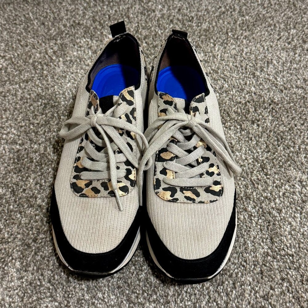 Leopard Metallic Athleisure  Knit Sneaker Tennis Shoes size 10M Kelly + Katie